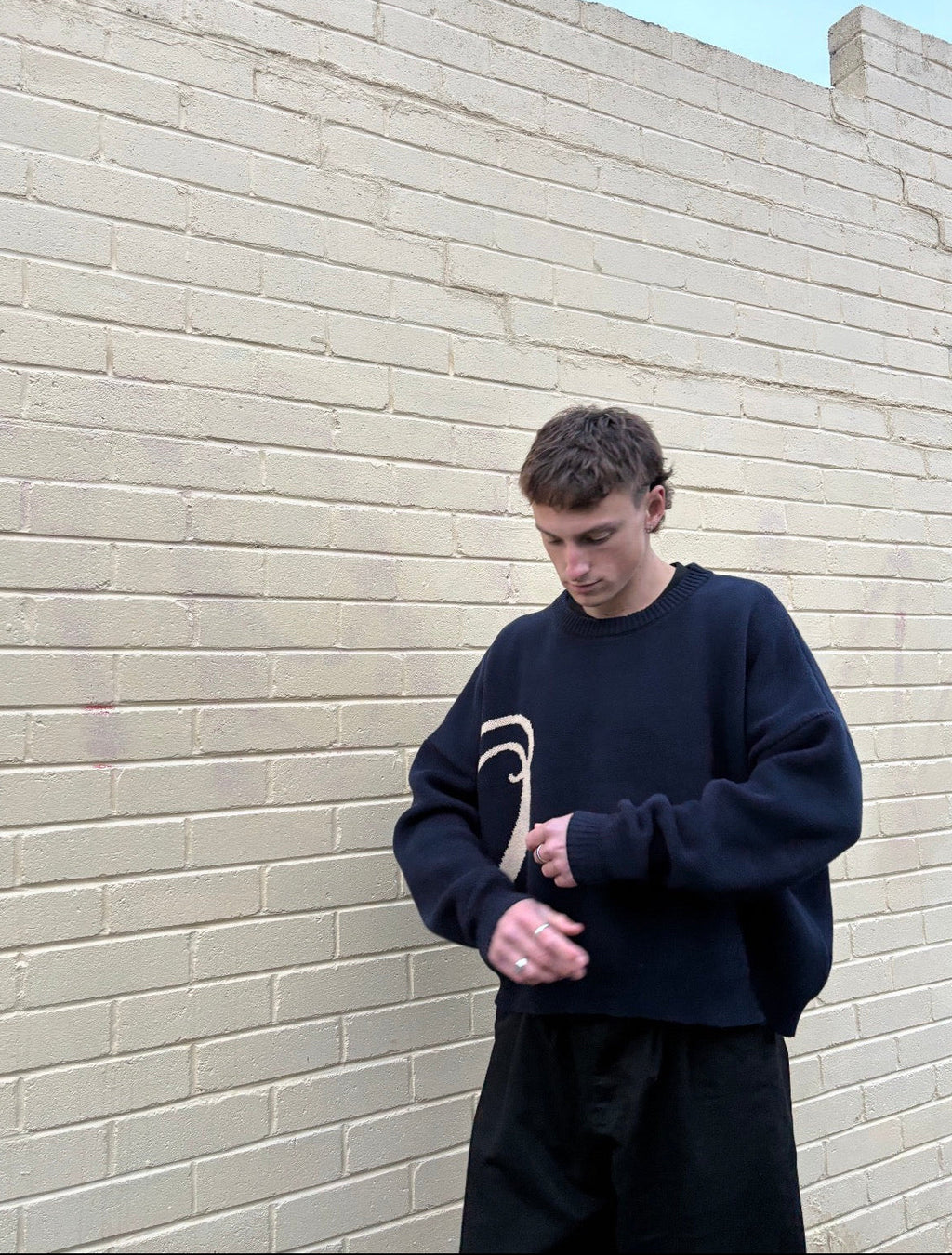 OSSO SCRIPT KNIT (NAVY)